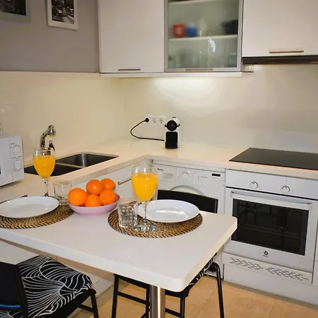Estudio Con Piscina A 80 Metros De La Playa Les Deveses - *